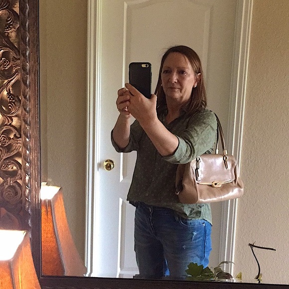 Coach purse tan and hot pink - Picture 4 of 9